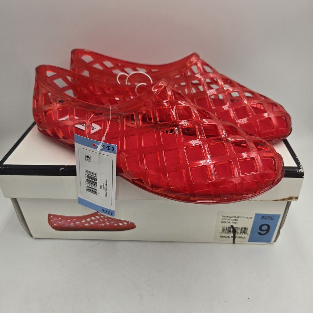 Steve Madden Codi Red Jelly Flats Women’s Size 9 Caged Latice Slip On Shoes NWT